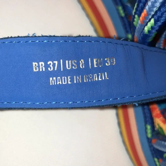 Farm Rio blue macaw rainbow strapped platform sandals size 8